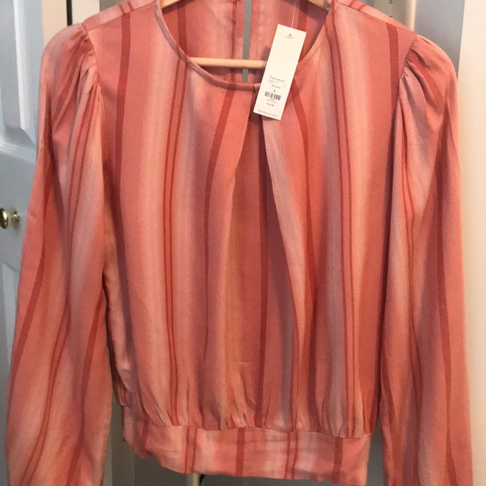Brand new pink top!